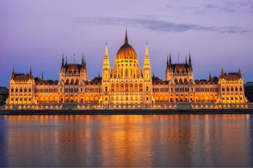 Budimpešta kraljica Dunava