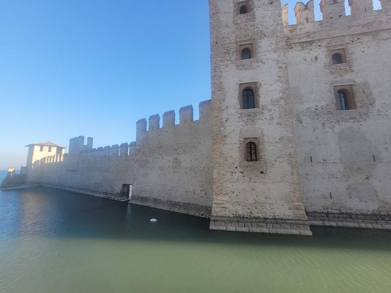 Venecija Omi mart 2026-  Sirmione Izlet Autobusom Venecija Omi mart 2026 Sirmione Izlet Autobusom