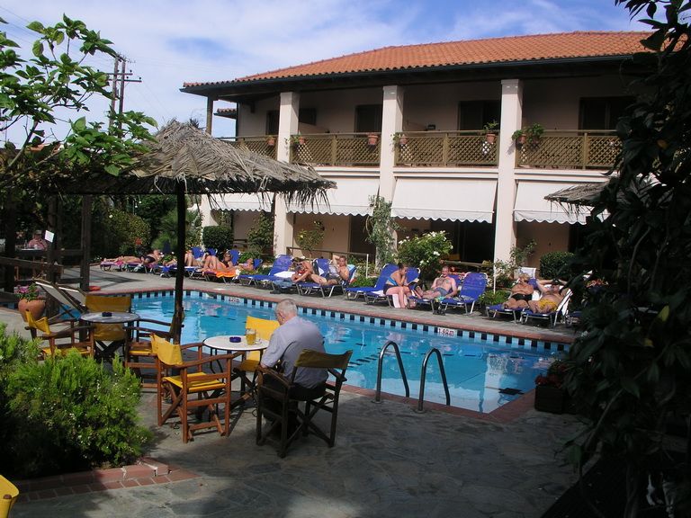 Hotel Ammon garden Pefkohori leto